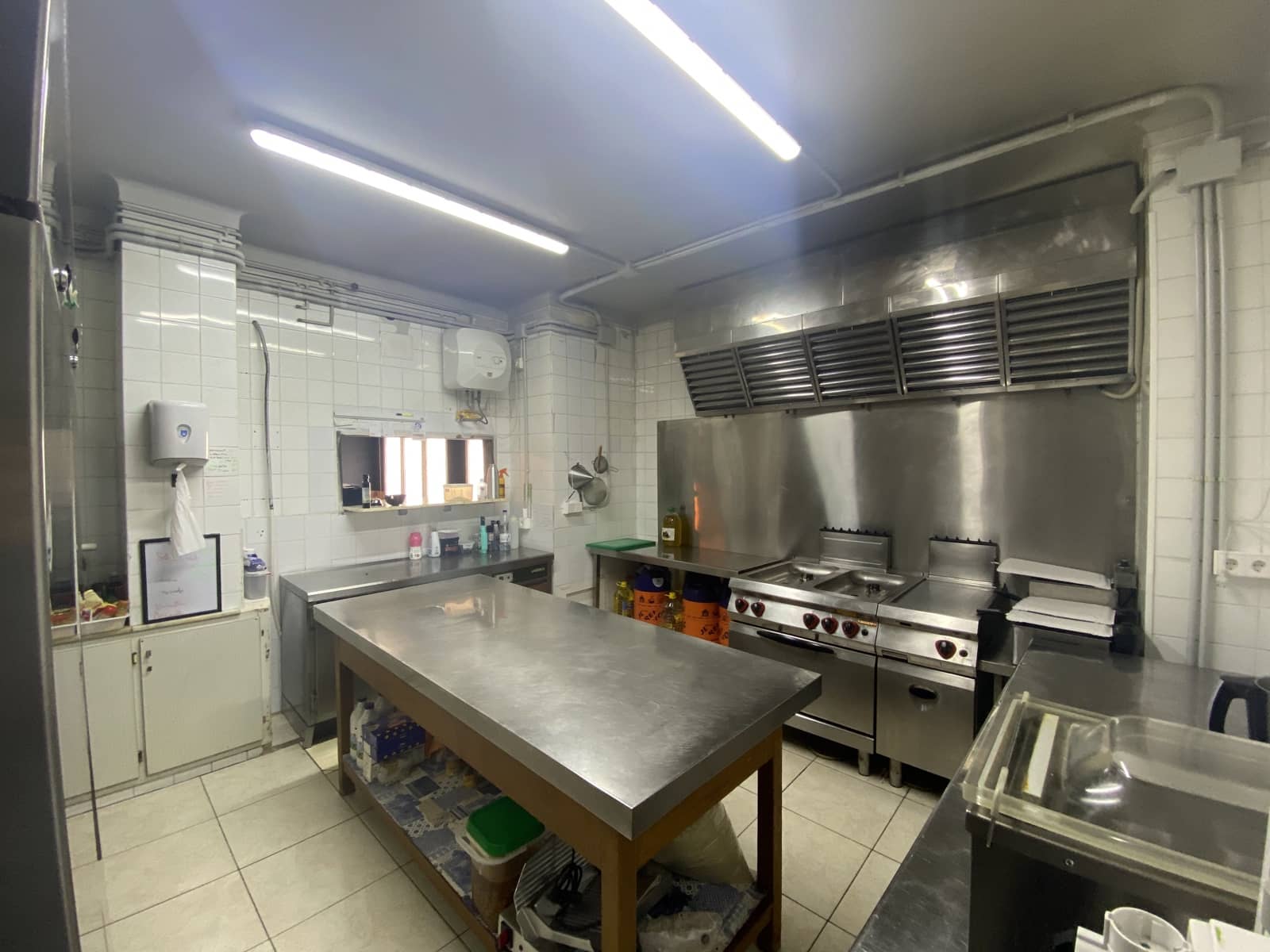 Restaurant/Bar til leje i Ibiza by - € 1.850 (Ref: 9331457)