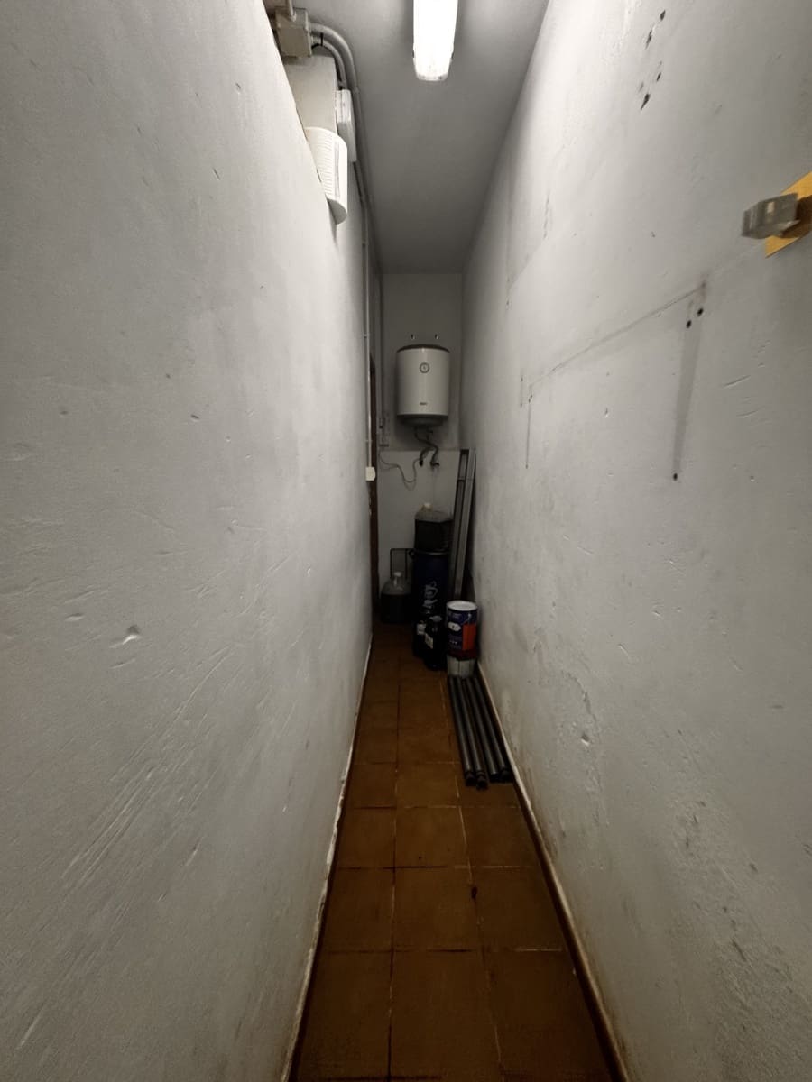 Kommersiell til leie i Sant Antoni de Portmany - € 1 800 (Ref: 9344163)