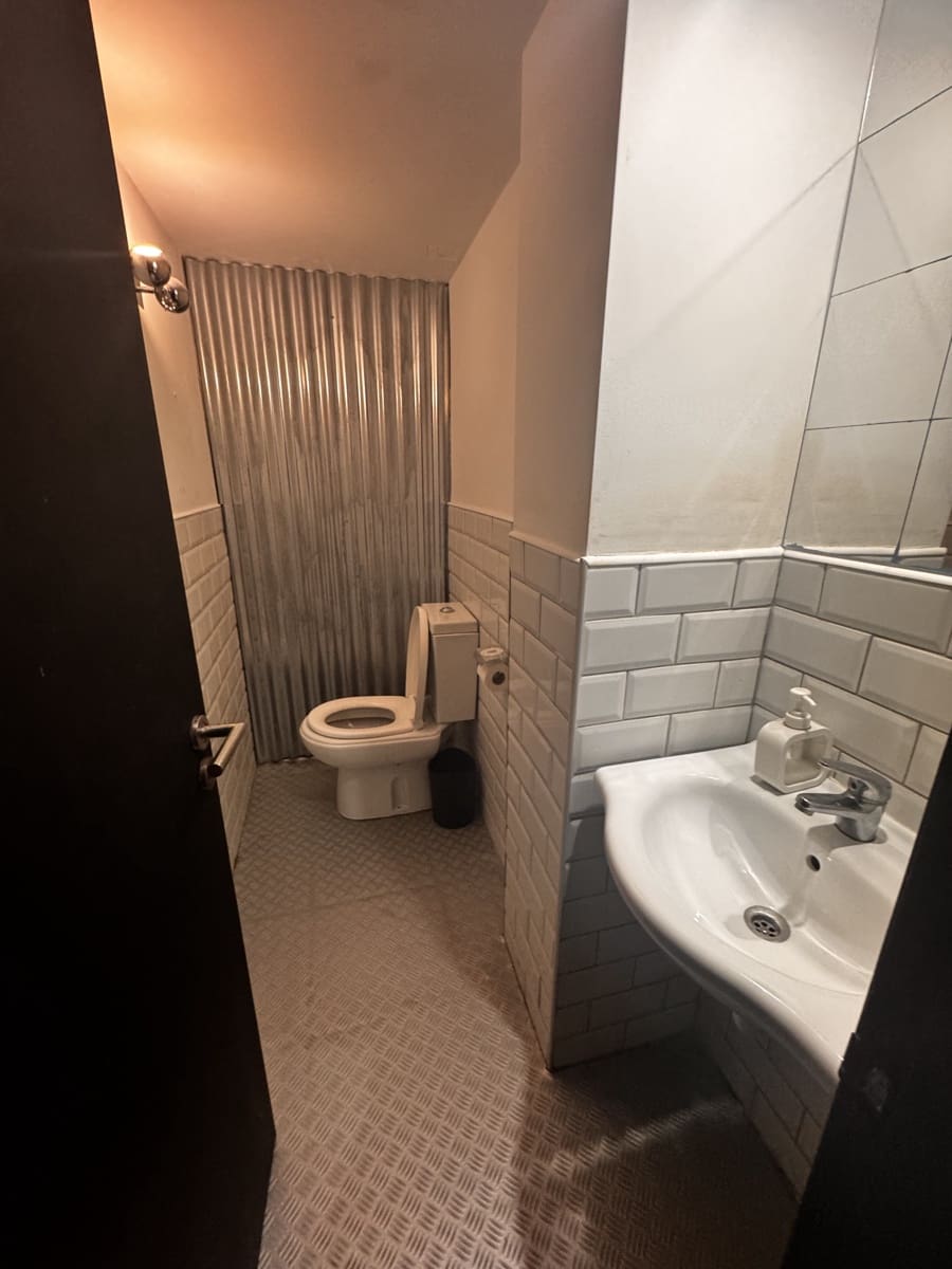 Kommersiell til leie i Sant Antoni de Portmany - € 1 800 (Ref: 9344163)