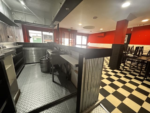 Kommersiell til leie i Sant Antoni de Portmany - € 1 800 (Ref: 9344163)