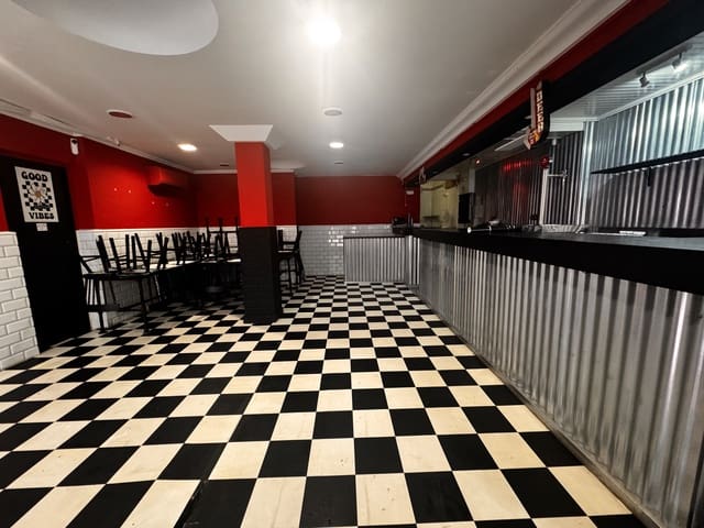 Kommersiell til leie i Sant Antoni de Portmany - € 1 800 (Ref: 9344163)