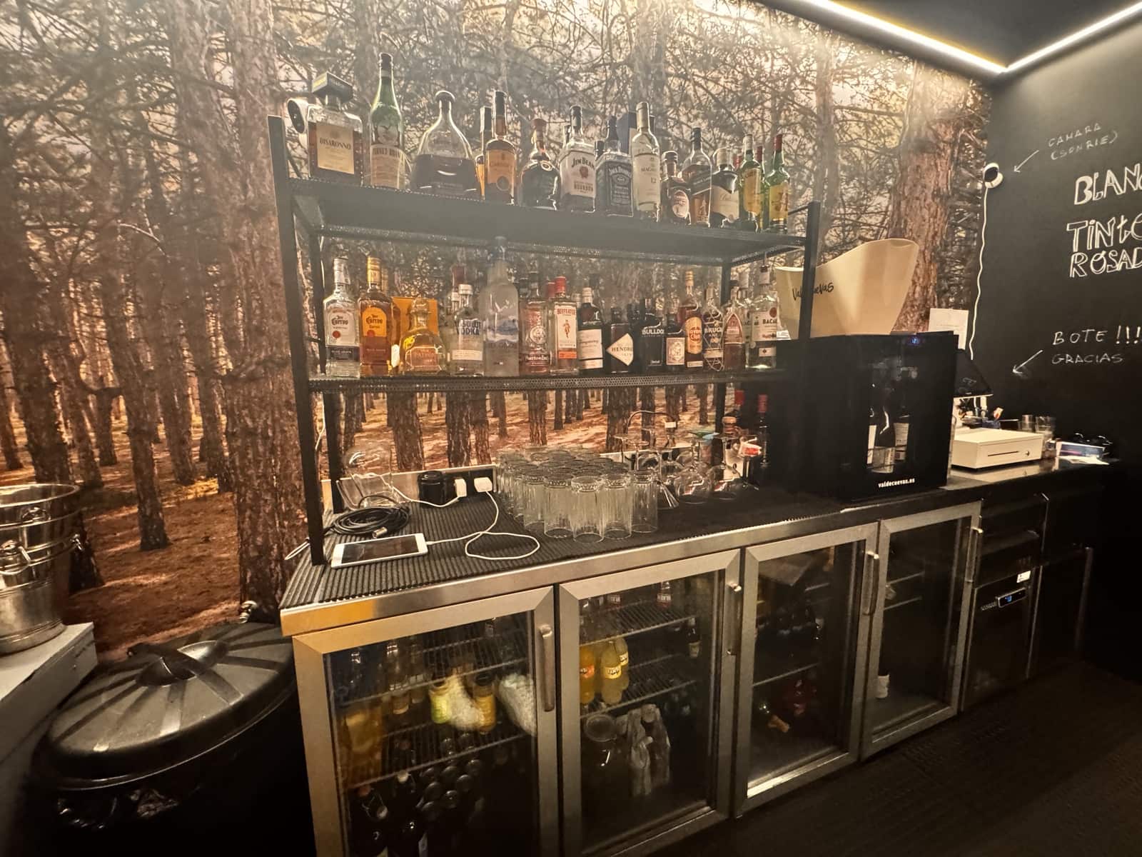 Yritys vuokrattavana paikassa Ibiza kaupunki mukana 
autotalli - 1 320 € (Ref: 9348541)