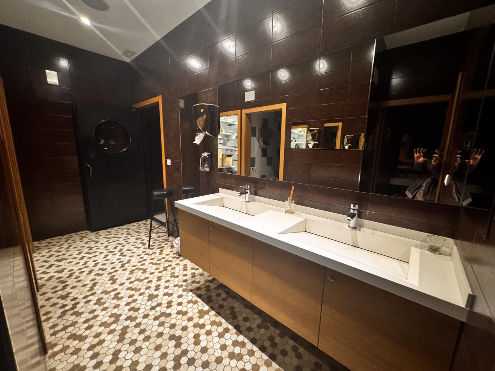 Yritys vuokrattavana paikassa Ibiza kaupunki mukana 
autotalli - 1 320 € (Ref: 9348541)