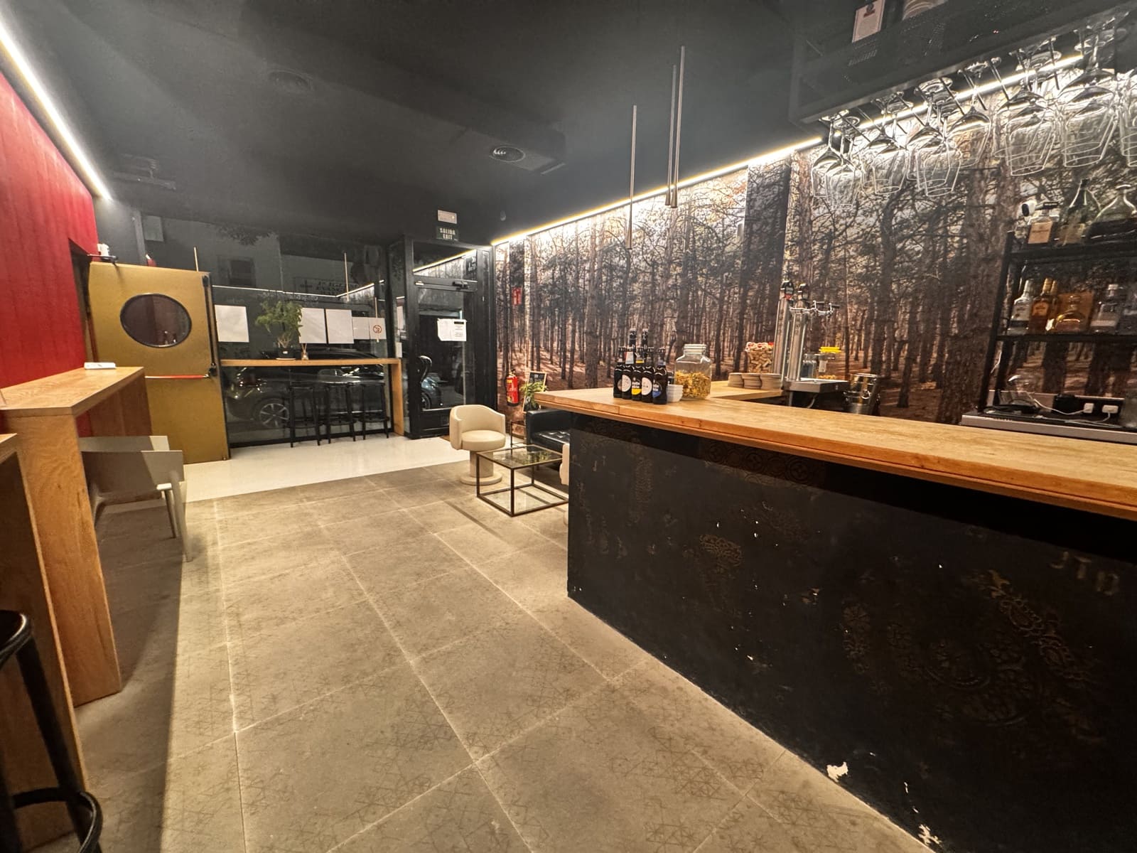 Yritys vuokrattavana paikassa Ibiza kaupunki mukana 
autotalli - 1 320 € (Ref: 9348541)