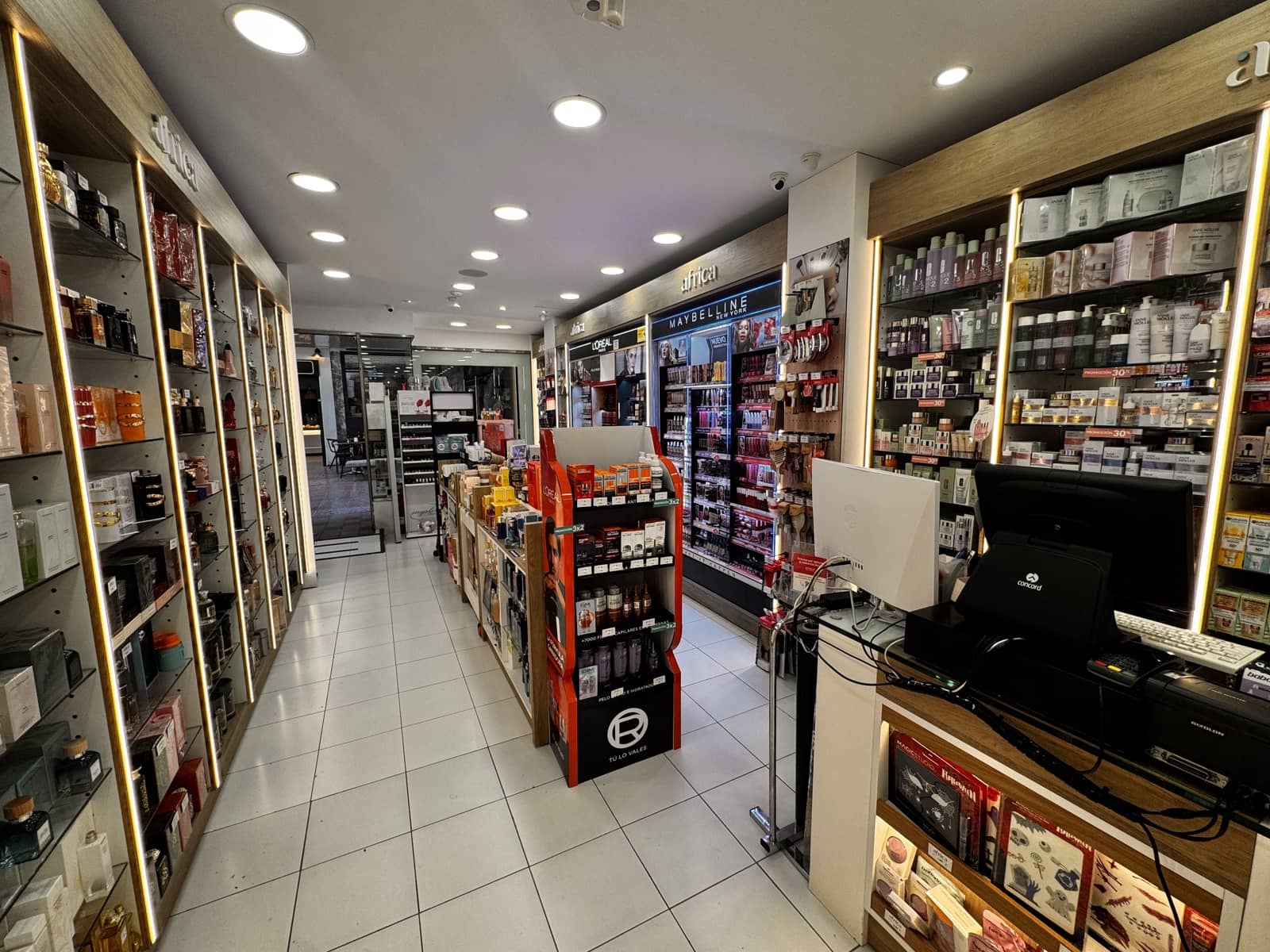 Komercyjne do wynajęcia w Miasto Ibiza / Eivissa - 3 200 € (Ref: 9348542)