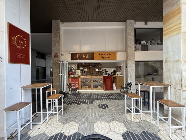 Kaupallinen vuokrattavana paikassa Ibiza kaupunki - 900 € (Ref: 9488499)