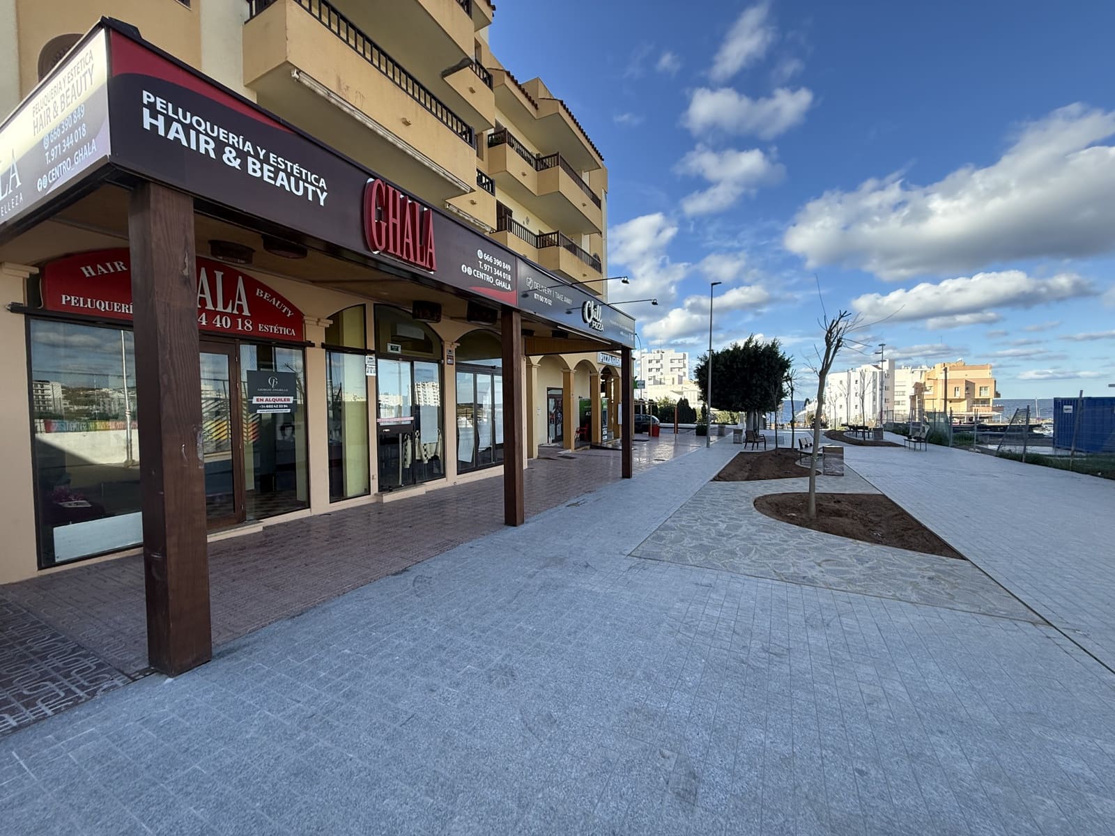 Commercial for rent in Sant Antoni de Portmany - € 1,500 (Ref: 9488502)