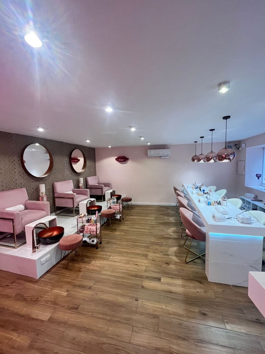 Commercial for rent in Sant Antoni de Portmany - € 900 (Ref: 9488506)