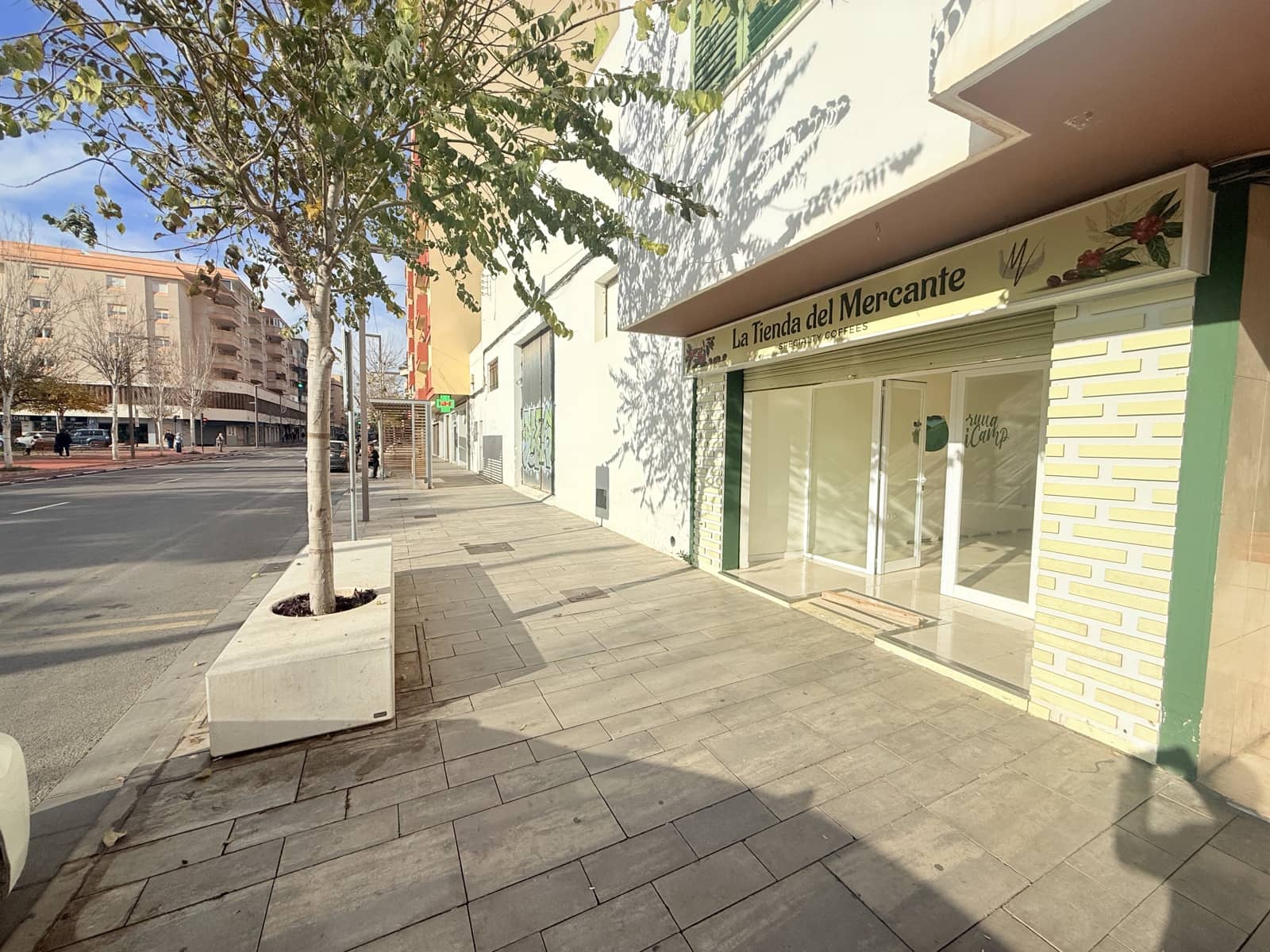 Commercial for rent in Ibiza / Eivissa town - € 2,500 (Ref: 9591698)