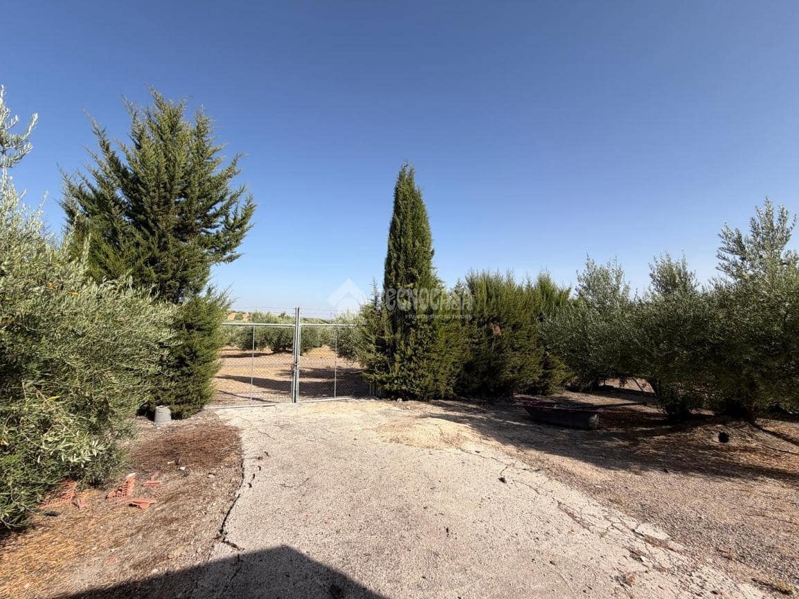 2 quarto Moradia para venda em Martos com piscina garagem - 159 900 € (Ref: 10023077)