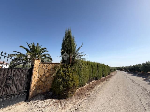 2 quarto Moradia para venda em Martos com piscina garagem - 159 900 € (Ref: 10023077)