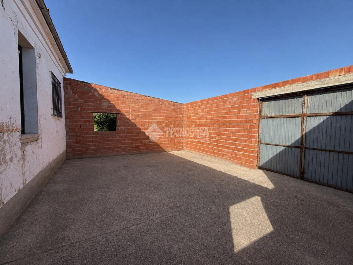 2 quarto Moradia para venda em Martos com piscina garagem - 159 900 € (Ref: 10023077)