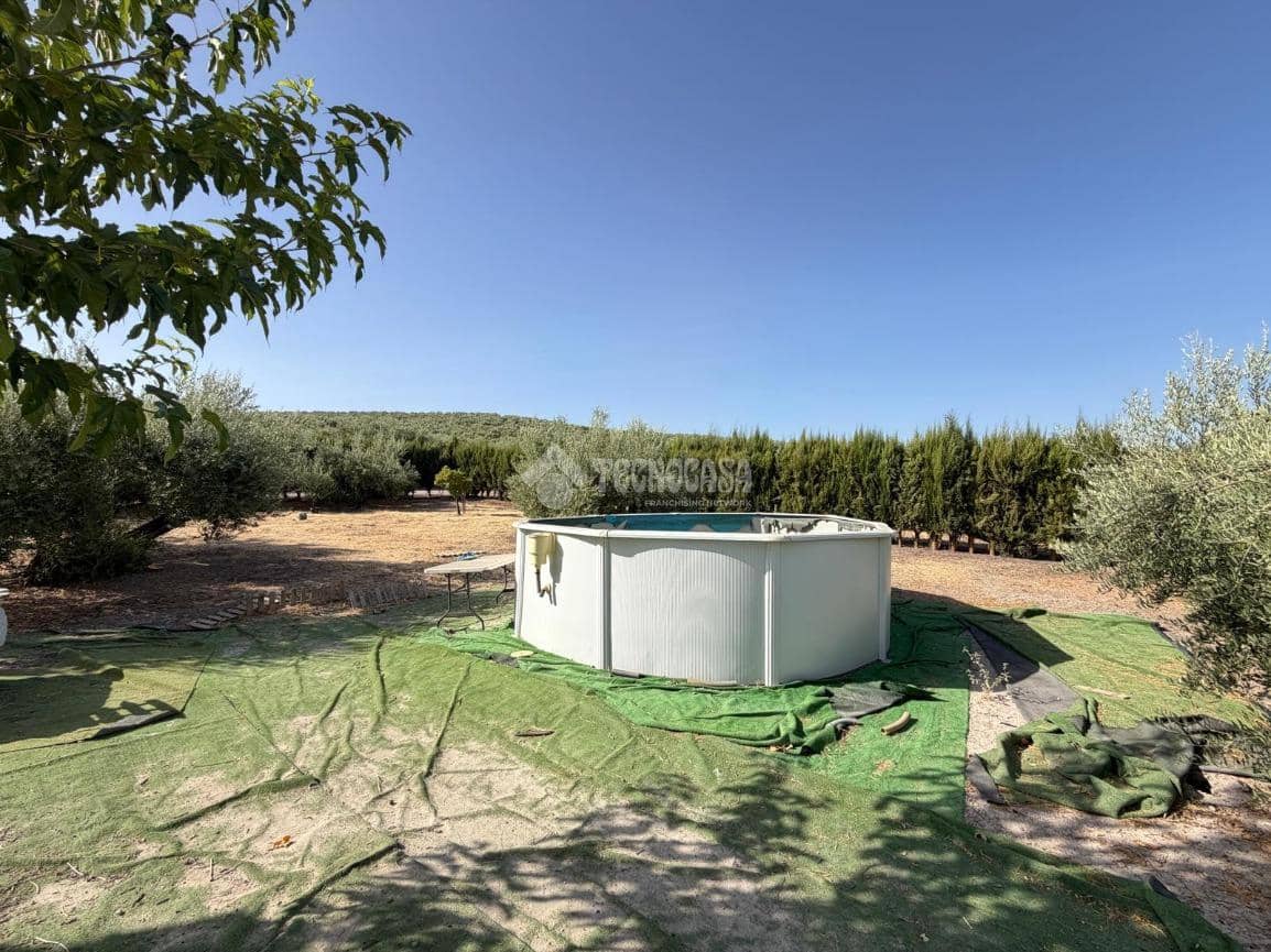 2 quarto Moradia para venda em Martos com piscina garagem - 159 900 € (Ref: 10023077)