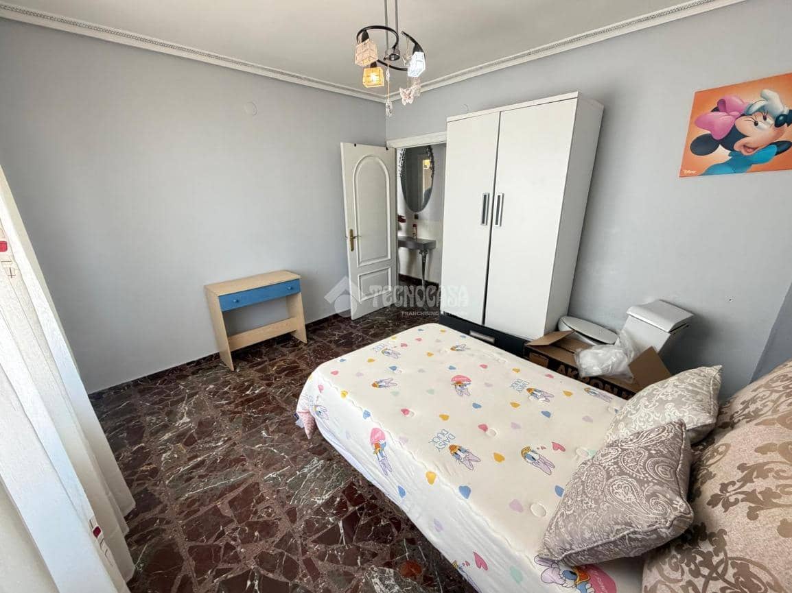 4 quarto Apartamento para venda em Martos - 69 900 € (Ref: 10023078)