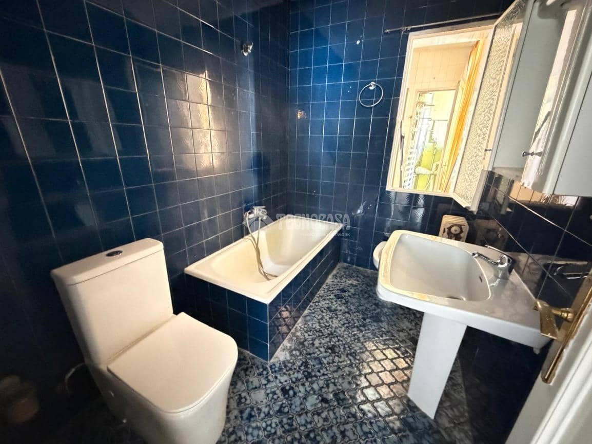 4 quarto Apartamento para venda em Martos - 69 900 € (Ref: 10023078)