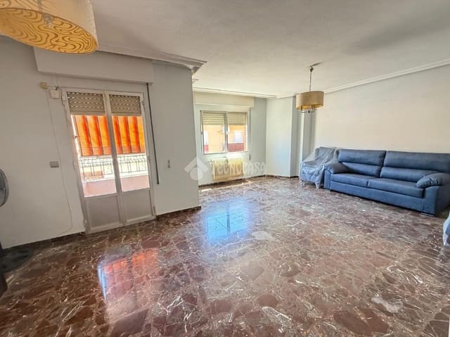 4 quarto Apartamento para venda em Martos - 69 900 € (Ref: 10023078)
