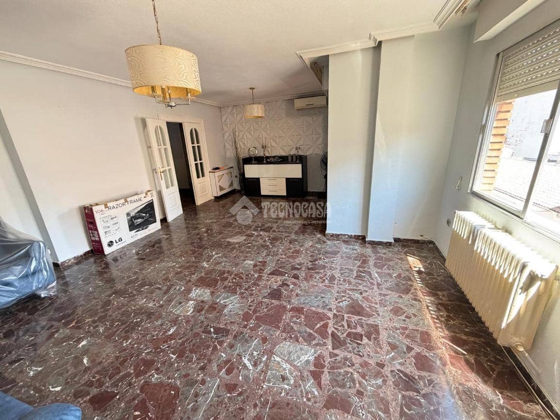 4 quarto Apartamento para venda em Martos - 69 900 € (Ref: 10023078)