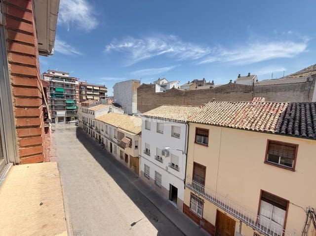 4 quarto Apartamento para venda em Martos - 69 900 € (Ref: 10023078)