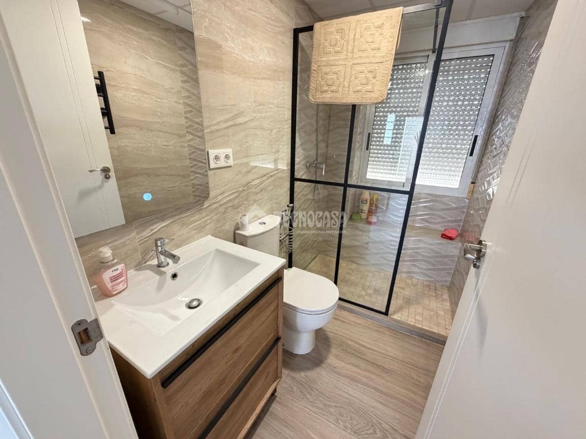 2 bedroom Townhouse for sale in Martos with garage - € 79,900 (Ref: 10023099)