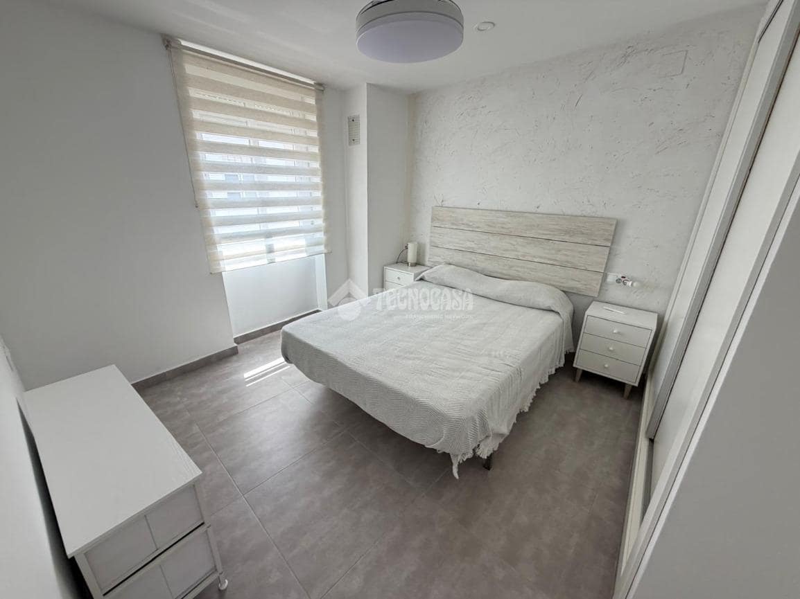 2 bedroom Townhouse for sale in Martos with garage - € 79,900 (Ref: 10023099)