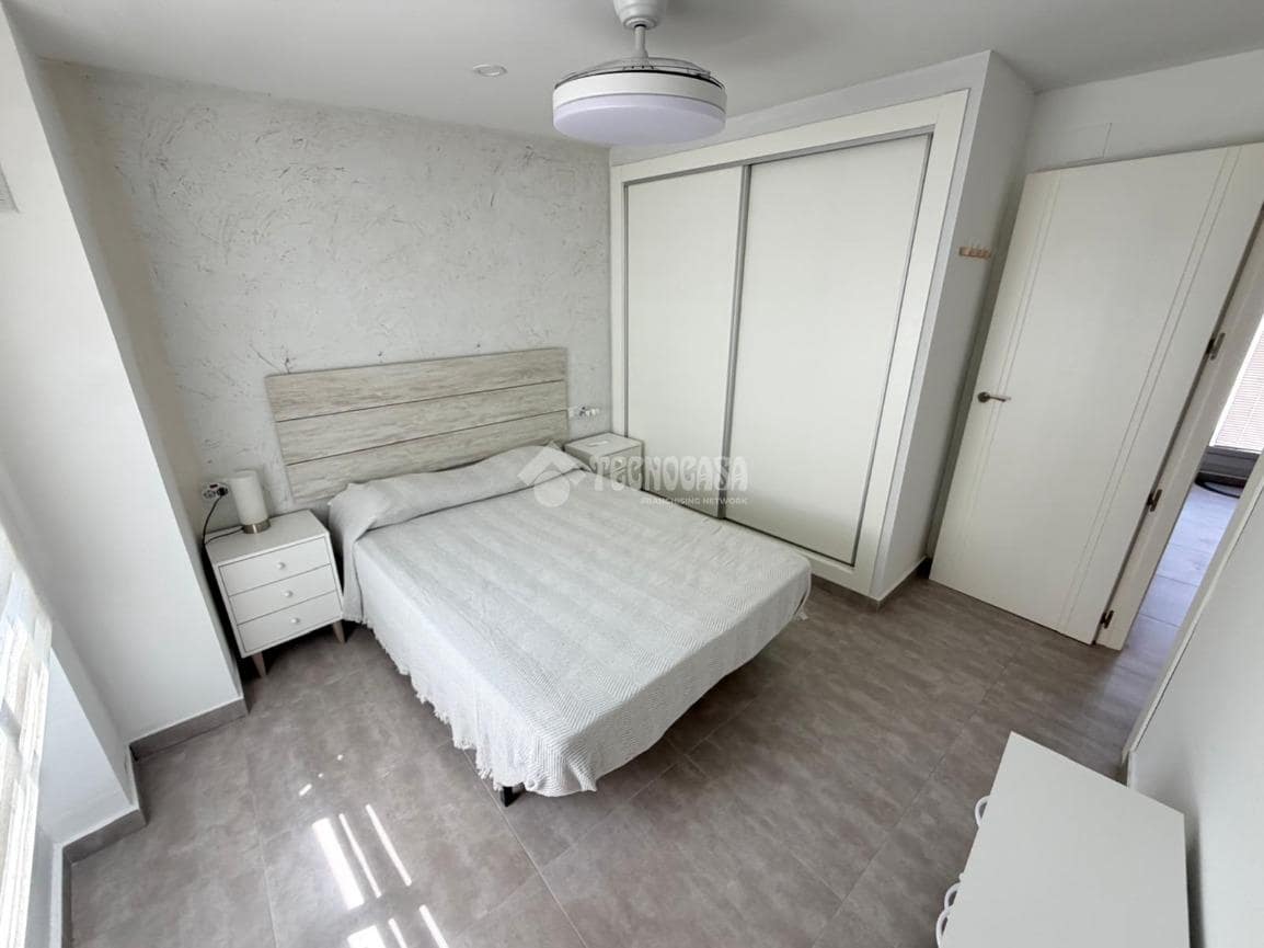 2 bedroom Townhouse for sale in Martos with garage - € 79,900 (Ref: 10023099)