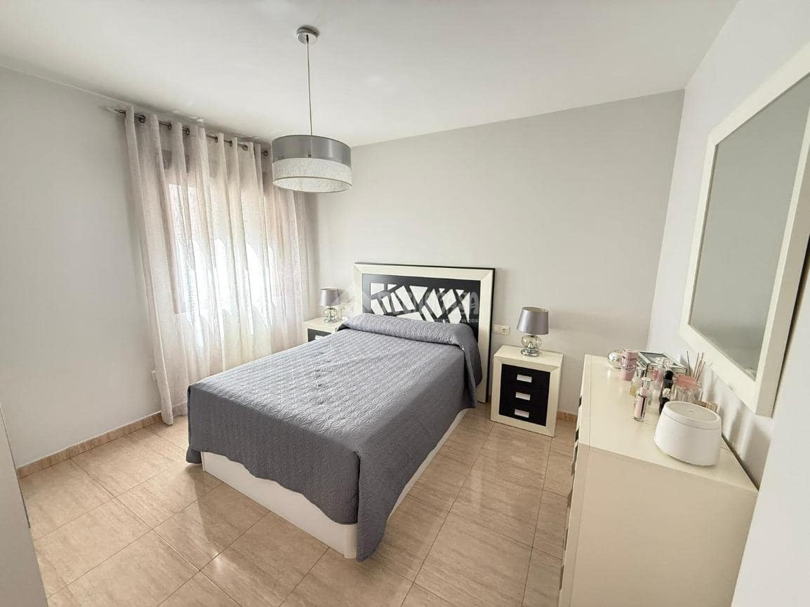 3 bedroom Flat for sale in Martos with garage - € 142,900 (Ref: 10023127)