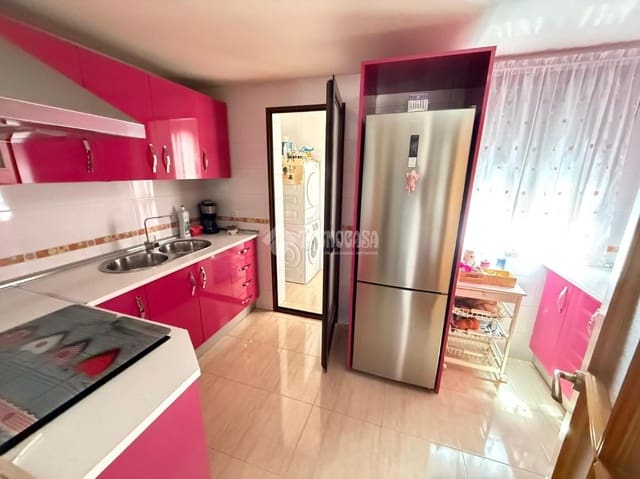 3 quarto Apartamento para venda em Martos com garagem - 142 900 € (Ref: 10023127)