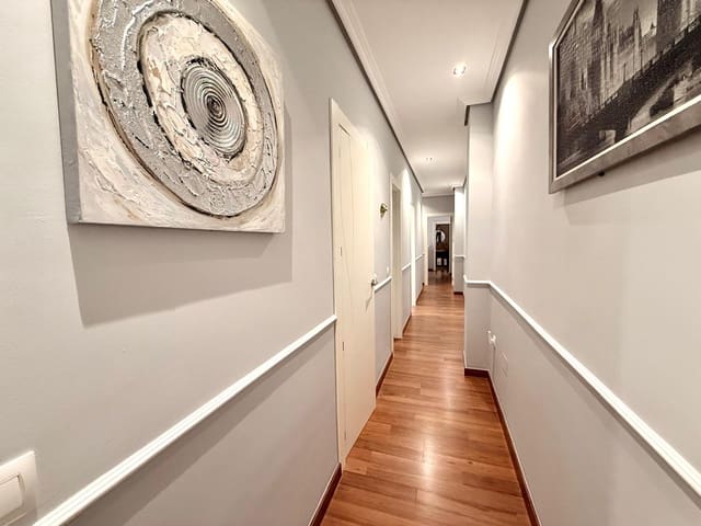3 chambre Appartement à vendre à Martos - 107 500 € (Ref: 10029805)