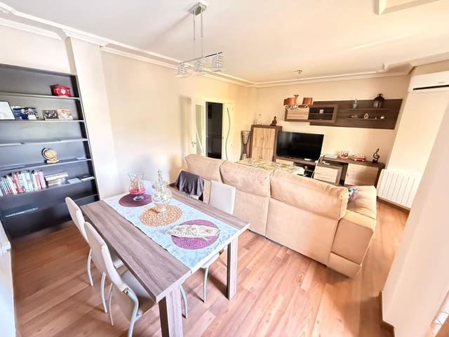 3 chambre Appartement à vendre à Martos - 107 500 € (Ref: 10029805)