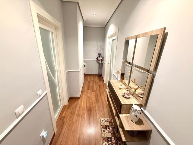 3 chambre Appartement à vendre à Martos - 107 500 € (Ref: 10029805)