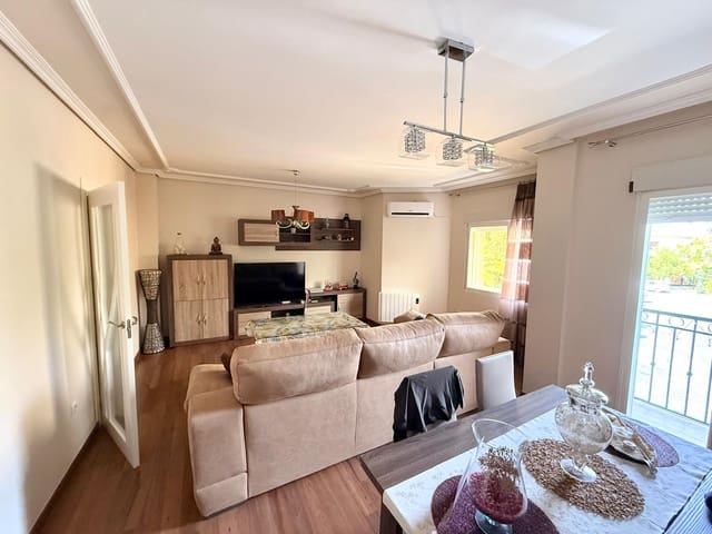 3 chambre Appartement à vendre à Martos - 107 500 € (Ref: 10029805)
