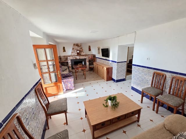 3 slaapkamer Huis te koop in Martos - € 39.900 (Ref: 10091289)