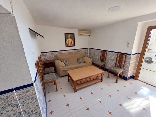 3 slaapkamer Huis te koop in Martos - € 39.900 (Ref: 10091289)