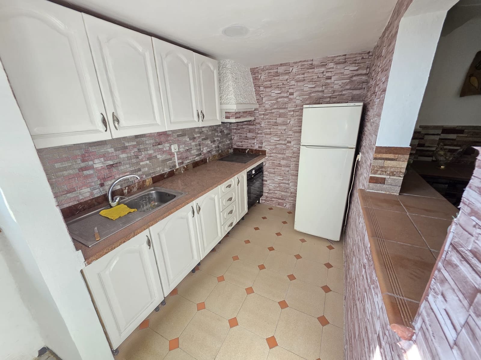 3 slaapkamer Huis te koop in Martos - € 39.900 (Ref: 10091289)