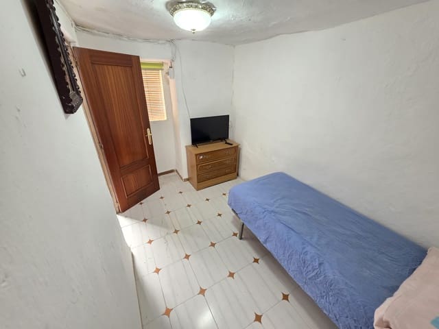 3 slaapkamer Huis te koop in Martos - € 39.900 (Ref: 10091289)