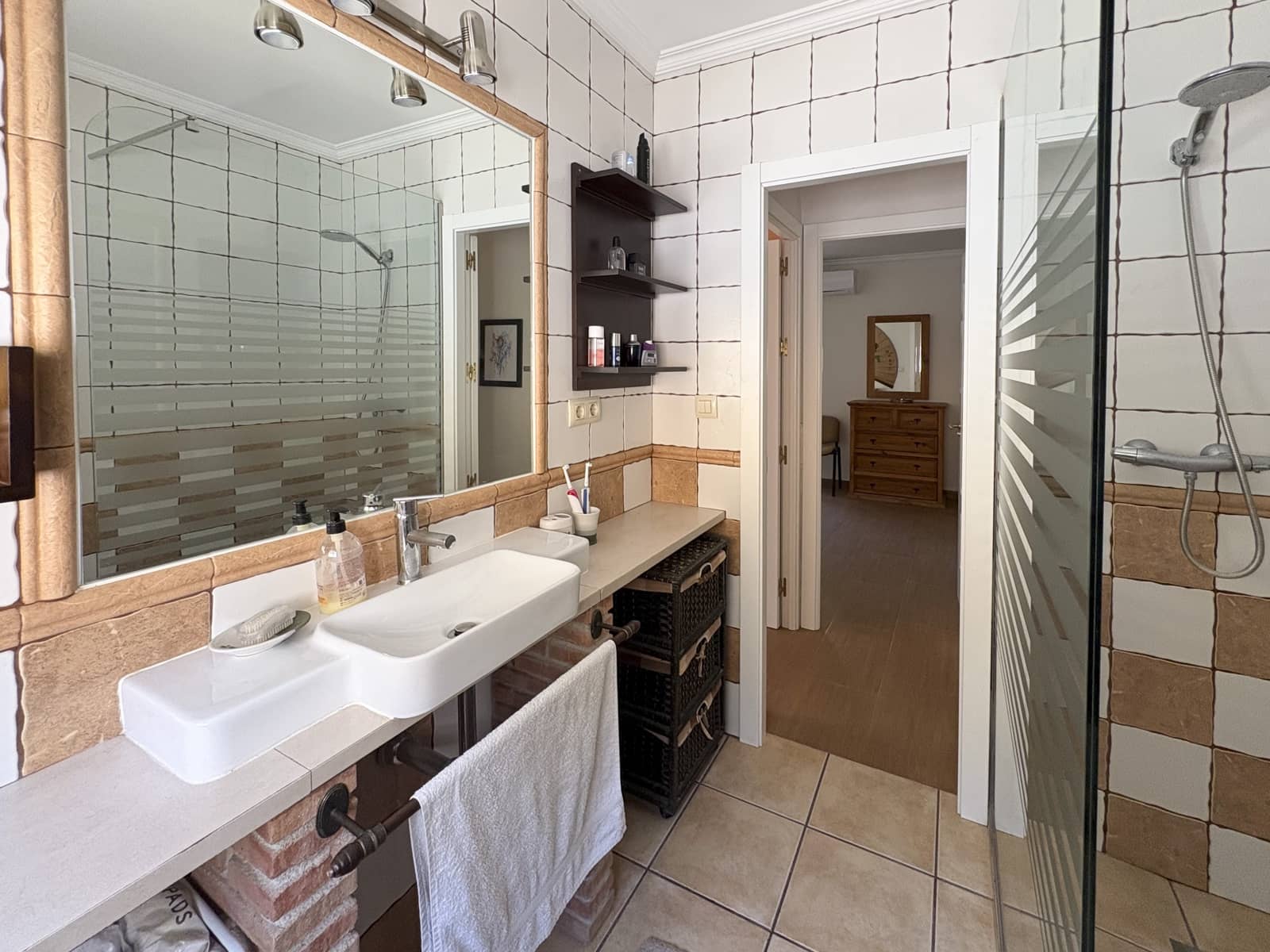 7 slaapkamer Huis te koop in Pegalajar met zwembad garage - € 368.000 (Ref: 10101011)