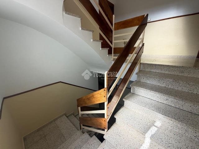 3 sovrum Lägenhet till salu i Martos - 72 000 € (Ref: 10156960)