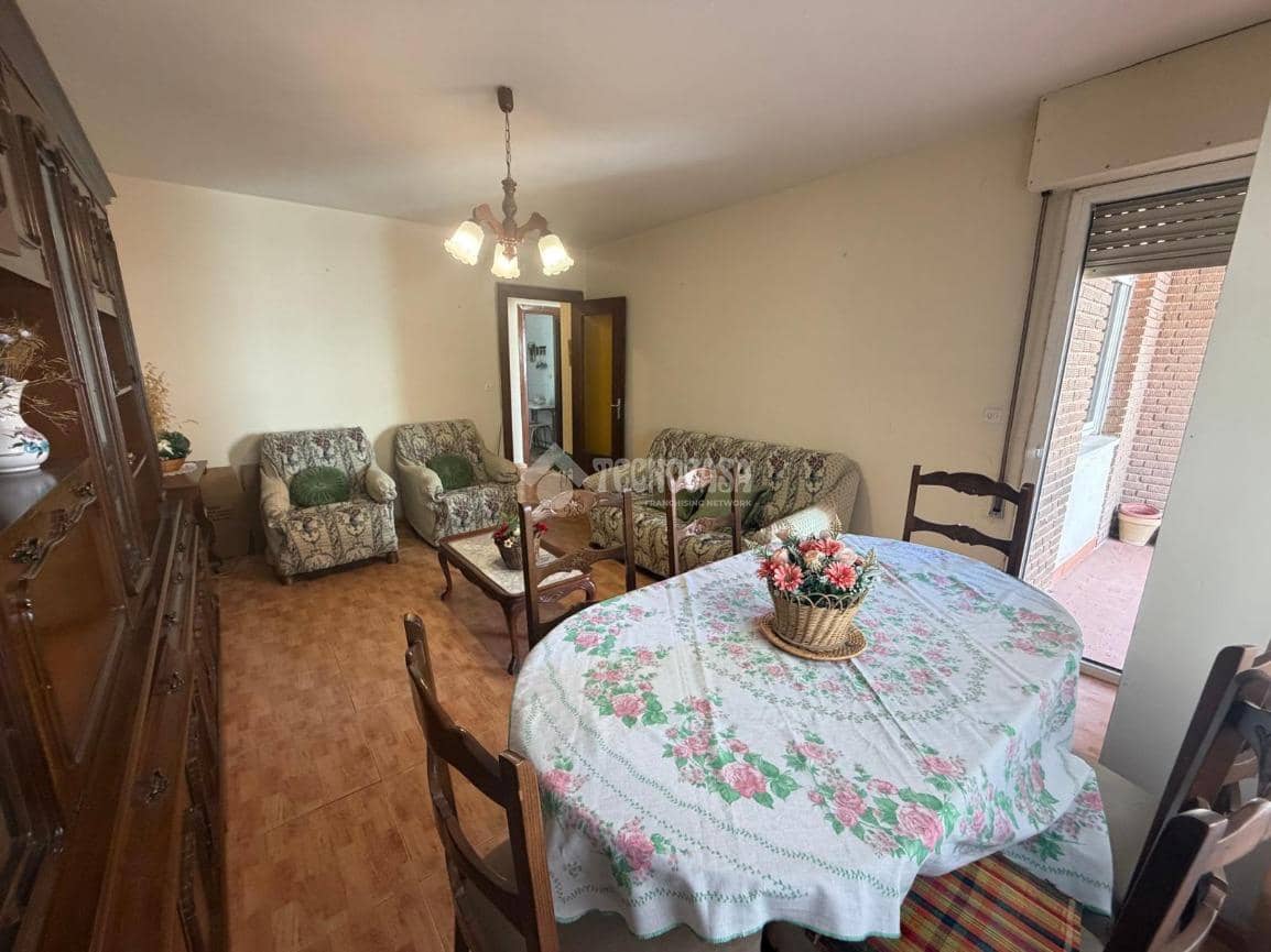 3 sypialnia Mieszkanie na sprzedaż w Martos - 72 000 € (Ref: 10156960)