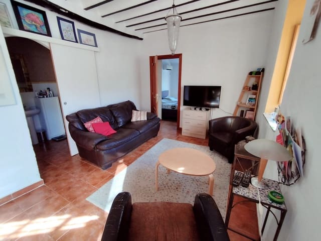 5 soverom Finca/Herregård til salgs i Martos med svømmebasseng - € 289 000 (Ref: 9012995)