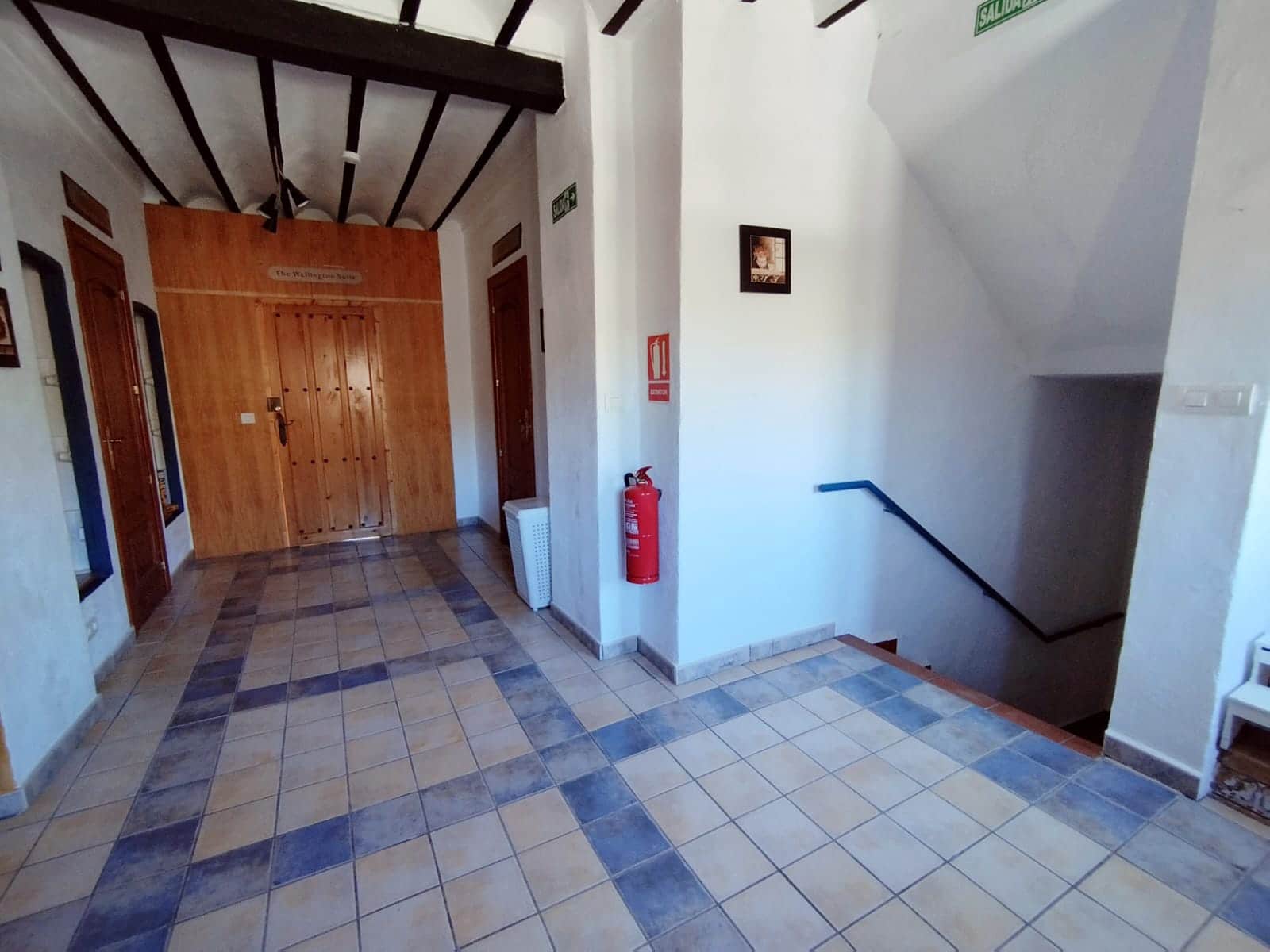 5 soveværelse Finca/Landehus til salg i Martos med swimmingpool - € 289.000 (Ref: 9012995)