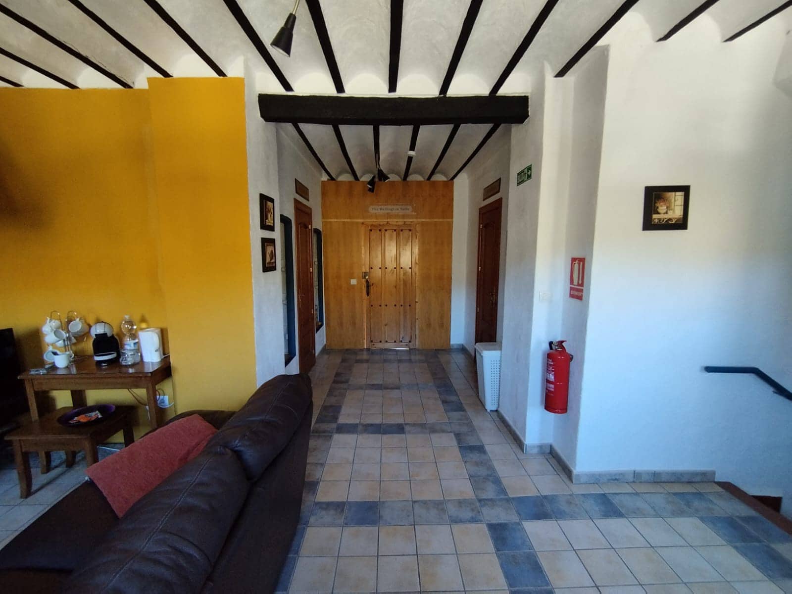 5 soveværelse Finca/Landehus til salg i Martos med swimmingpool - € 289.000 (Ref: 9012995)