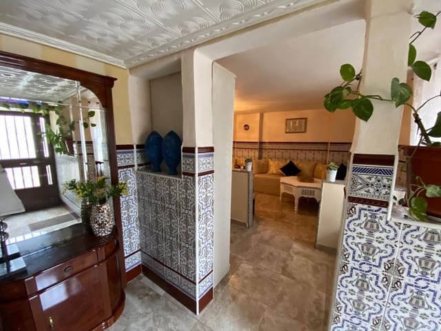 4 sovrum Hus till salu i Martos - 49 900 € (Ref: 9030348)
