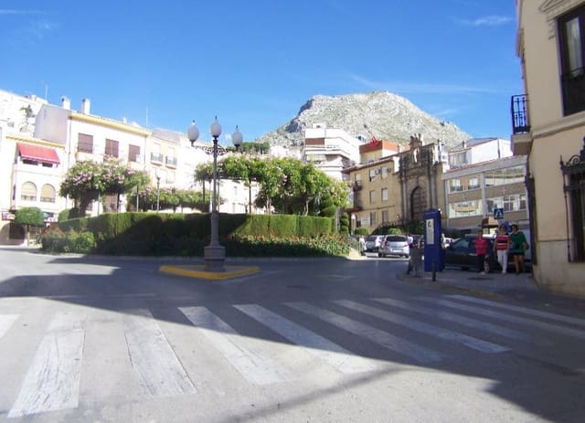 2 sovrum Hus till salu i Martos - 49 900 € (Ref: 9030350)