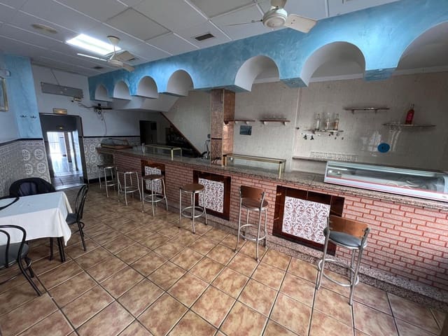3 soveværelse Byhus til salg i Martos - € 119.900 (Ref: 9030381)