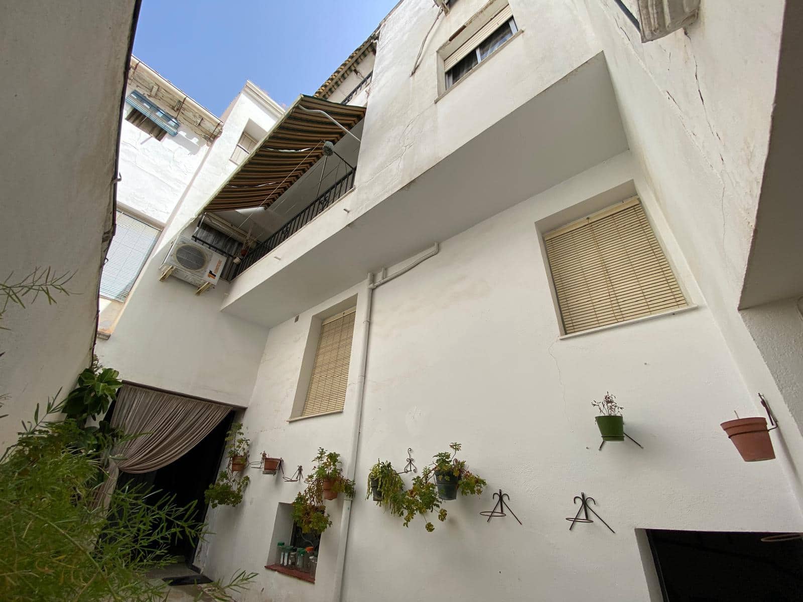 Byhus til salg i Martos med garage - € 119.000 (Ref: 9030382)