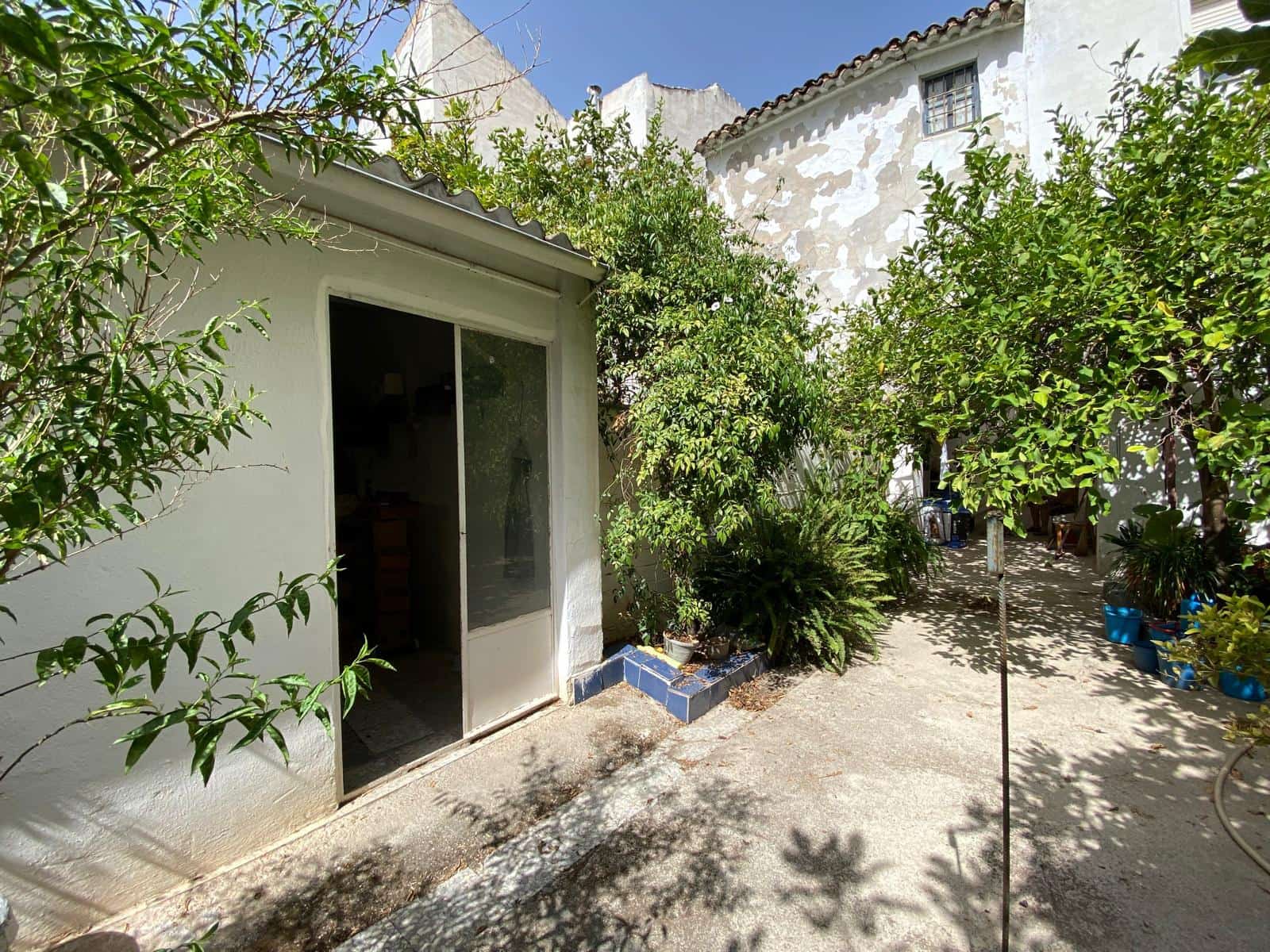 Byhus til salg i Martos med garage - € 119.000 (Ref: 9030382)