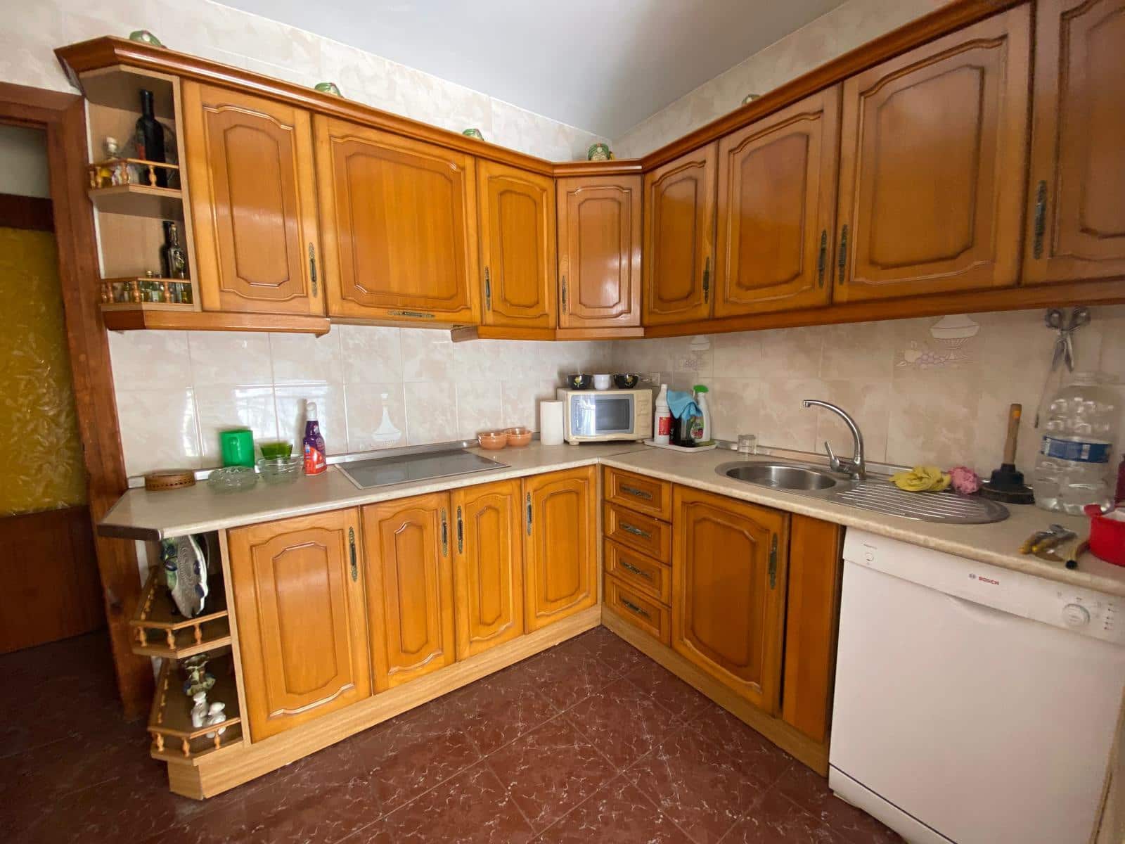 Byhus til salg i Martos med garage - € 119.000 (Ref: 9030382)