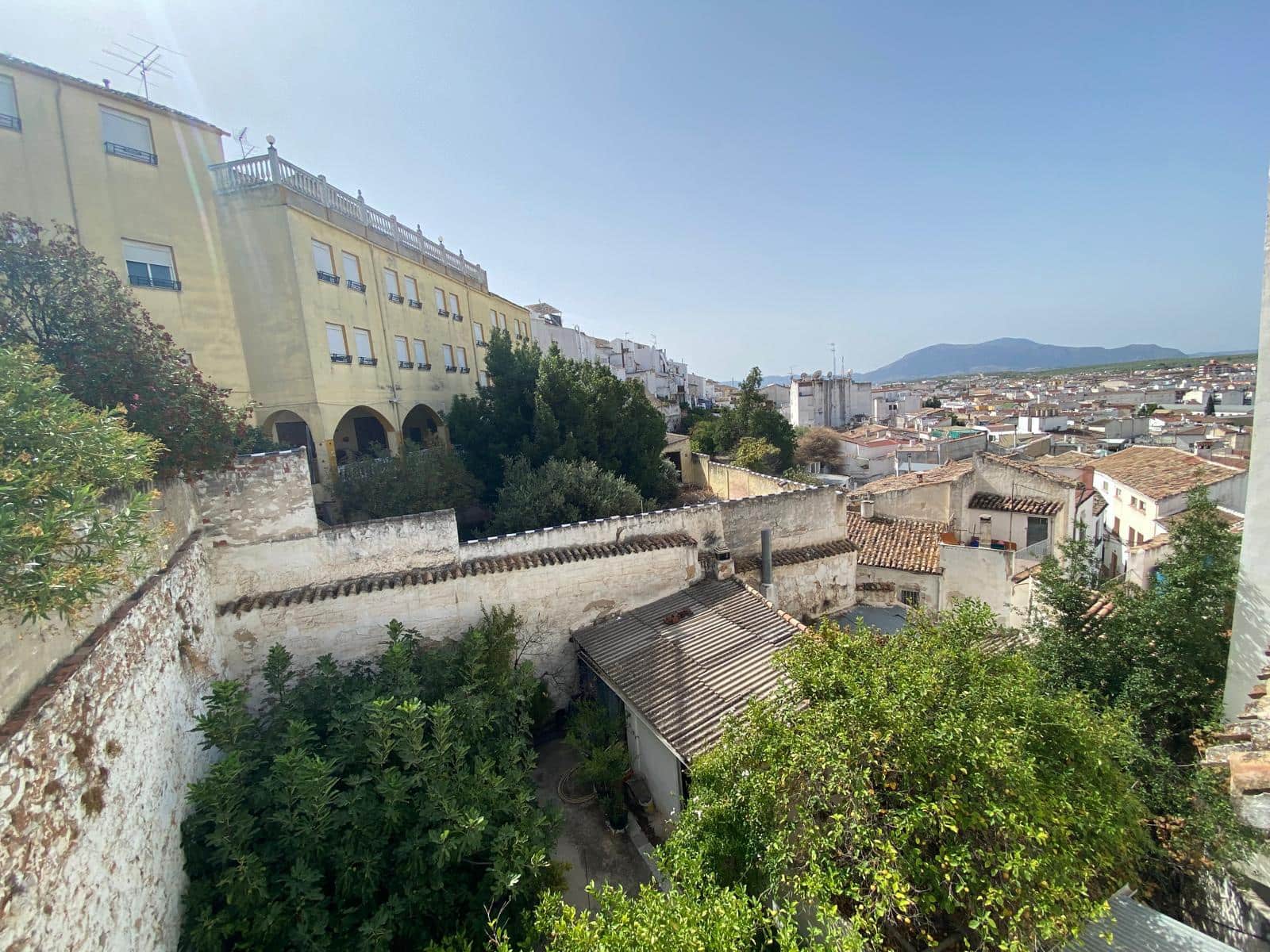 Byhus til salg i Martos med garage - € 119.000 (Ref: 9030382)