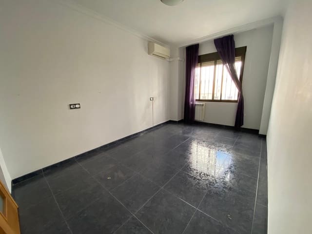 6 bedroom Townhouse for sale in Alcaudete - € 119,900 (Ref: 9030593)