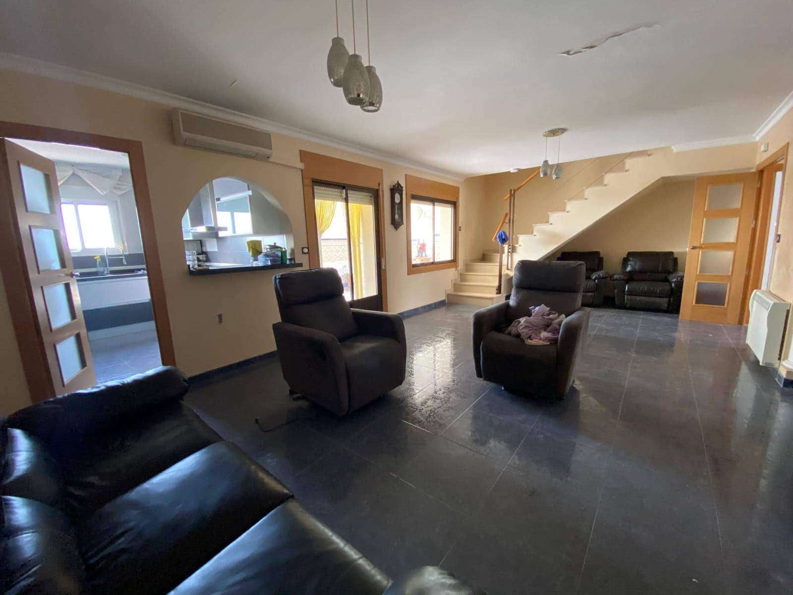 6 soveværelse Byhus til salg i Alcaudete - € 119.900 (Ref: 9030593)